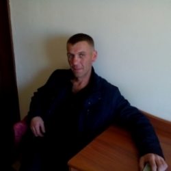 Семейная пара ищет девушку для секса жжм в Кемерове